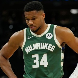 3D走势图-明确标出两位非卖品！火箭没兴趣为字母哥拆队